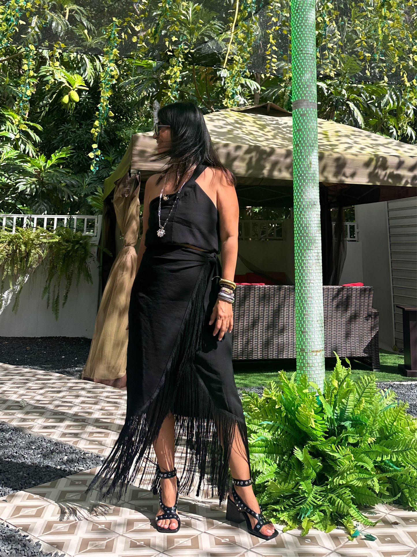 Black Asymmetrical Top 🇨🇴