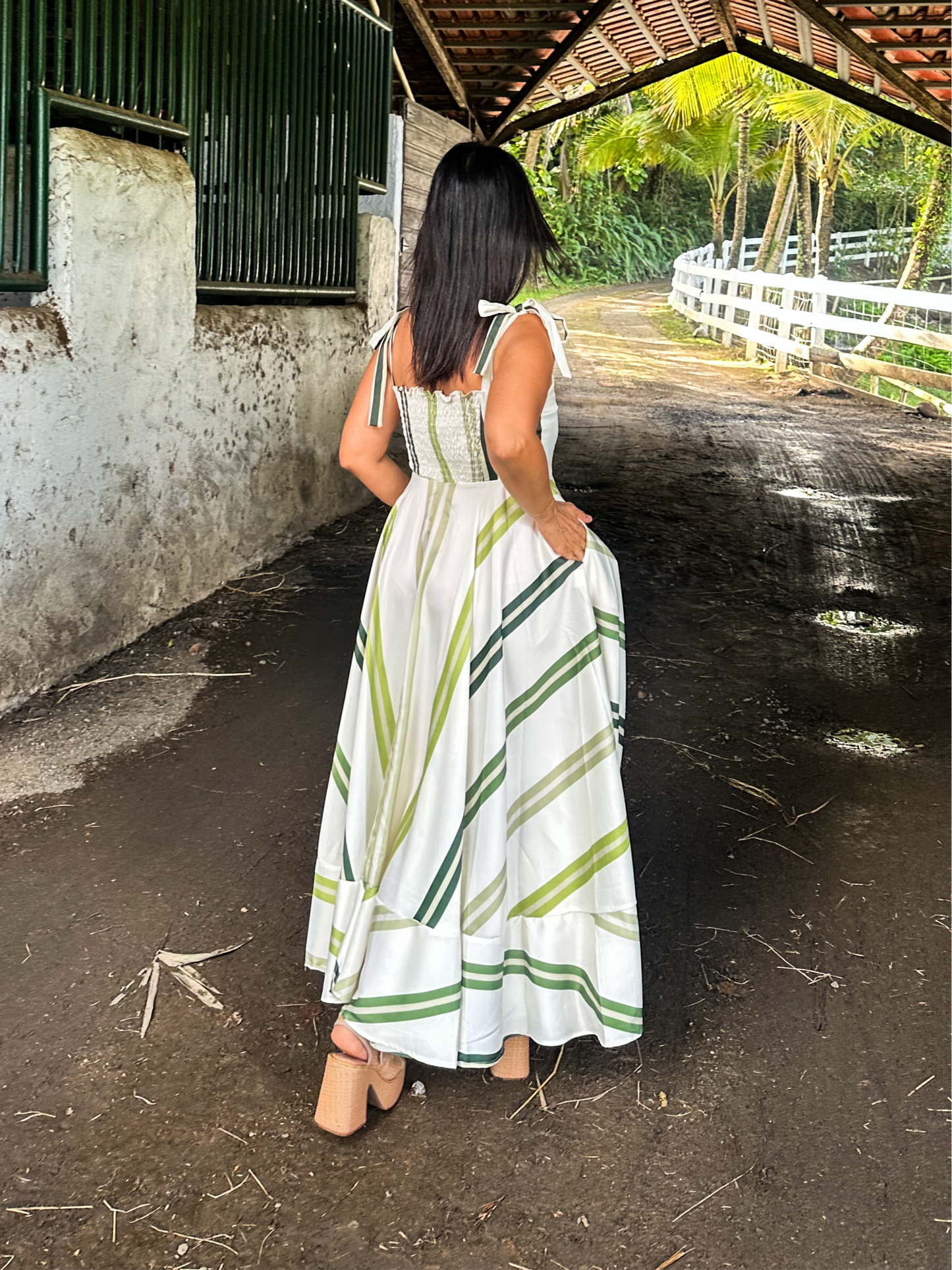 Bows & Stripes Maxi Dress 🇨🇴
