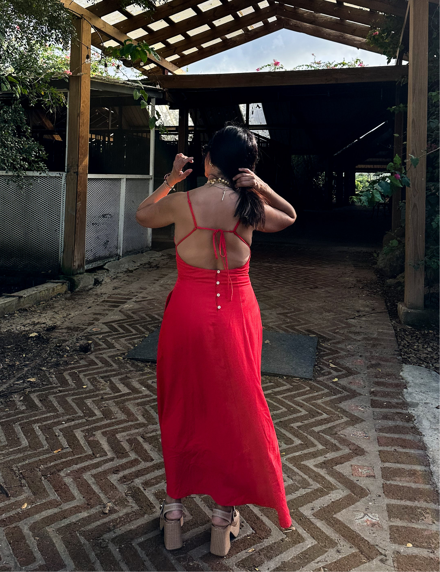 Valentine Vibes Linen Midi Dress
