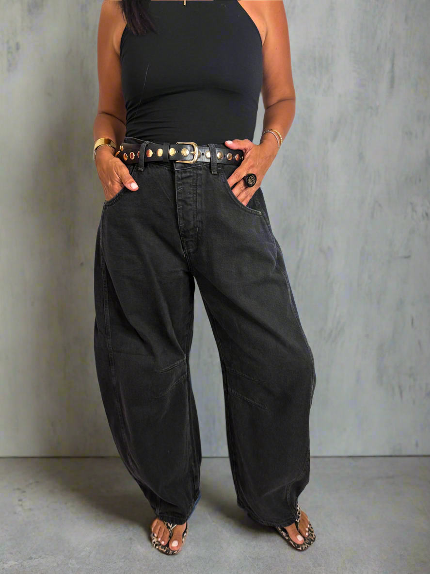 Black Barrel Jeans