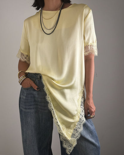 Lace Asymmetrical Top 🇮🇹