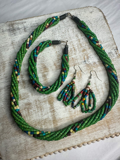 Colombian Natural Beaded Green Necklace