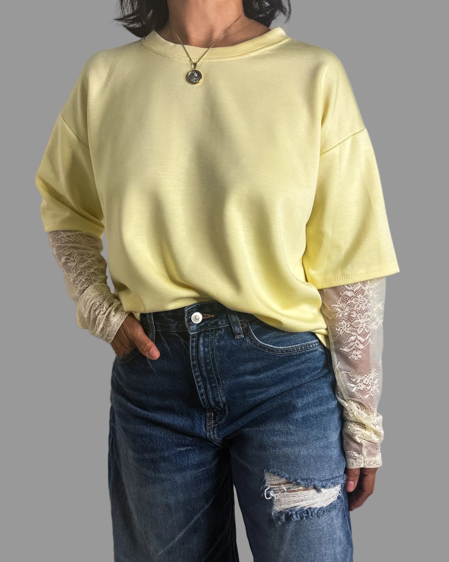 Lace Sleeves Tshirt 🇮🇹