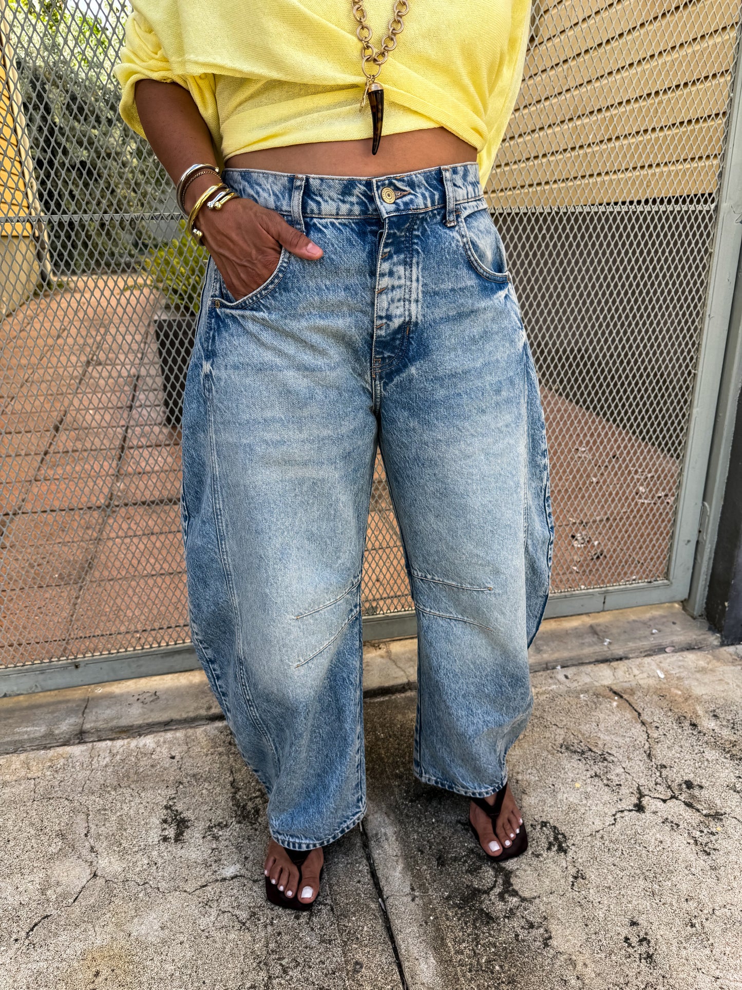 Barrel Jeans