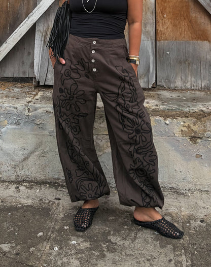 Embroidered Barrel Pants
