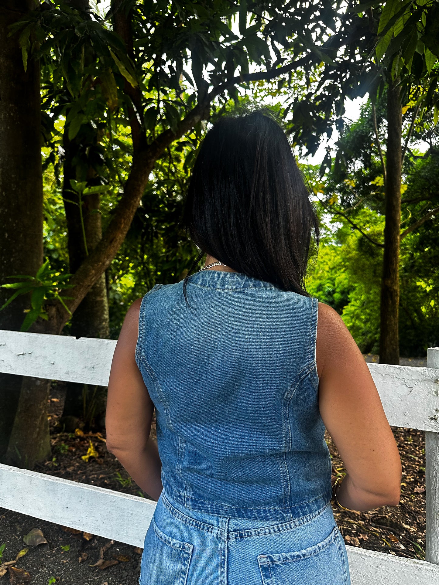 Studded Denim Vest 🇨🇴